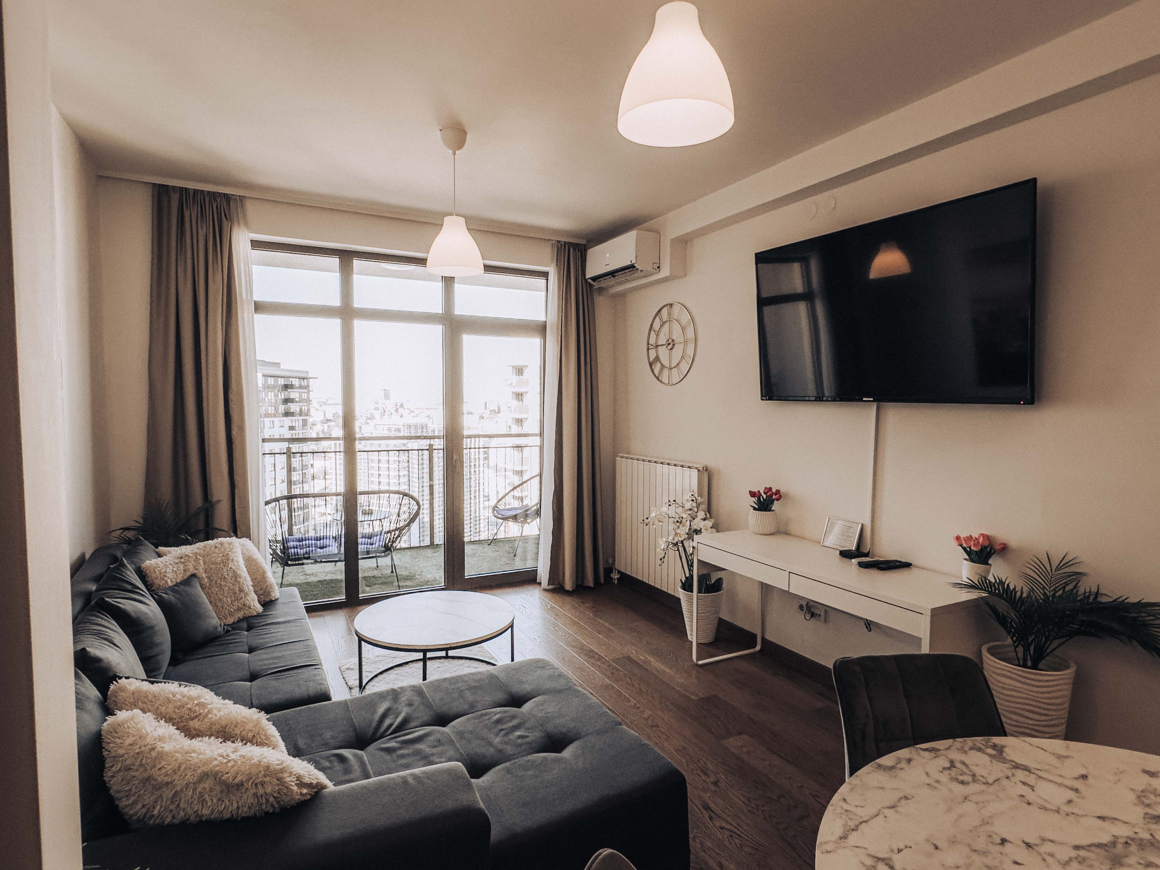 One Bedroom City View